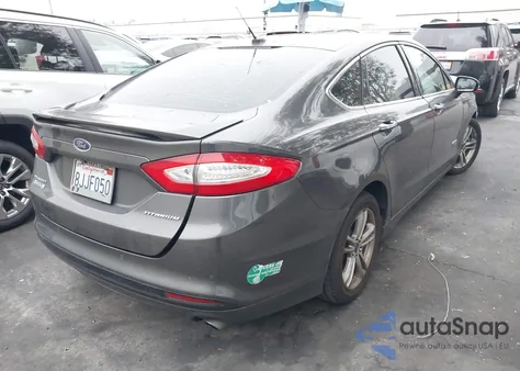 2016 Ford Fusion Energi Titanium из США, поврежденный, VIN 3FA6P0SUXGR241554